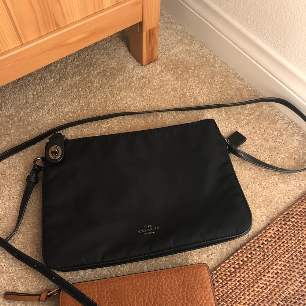 Coach shoulder bag